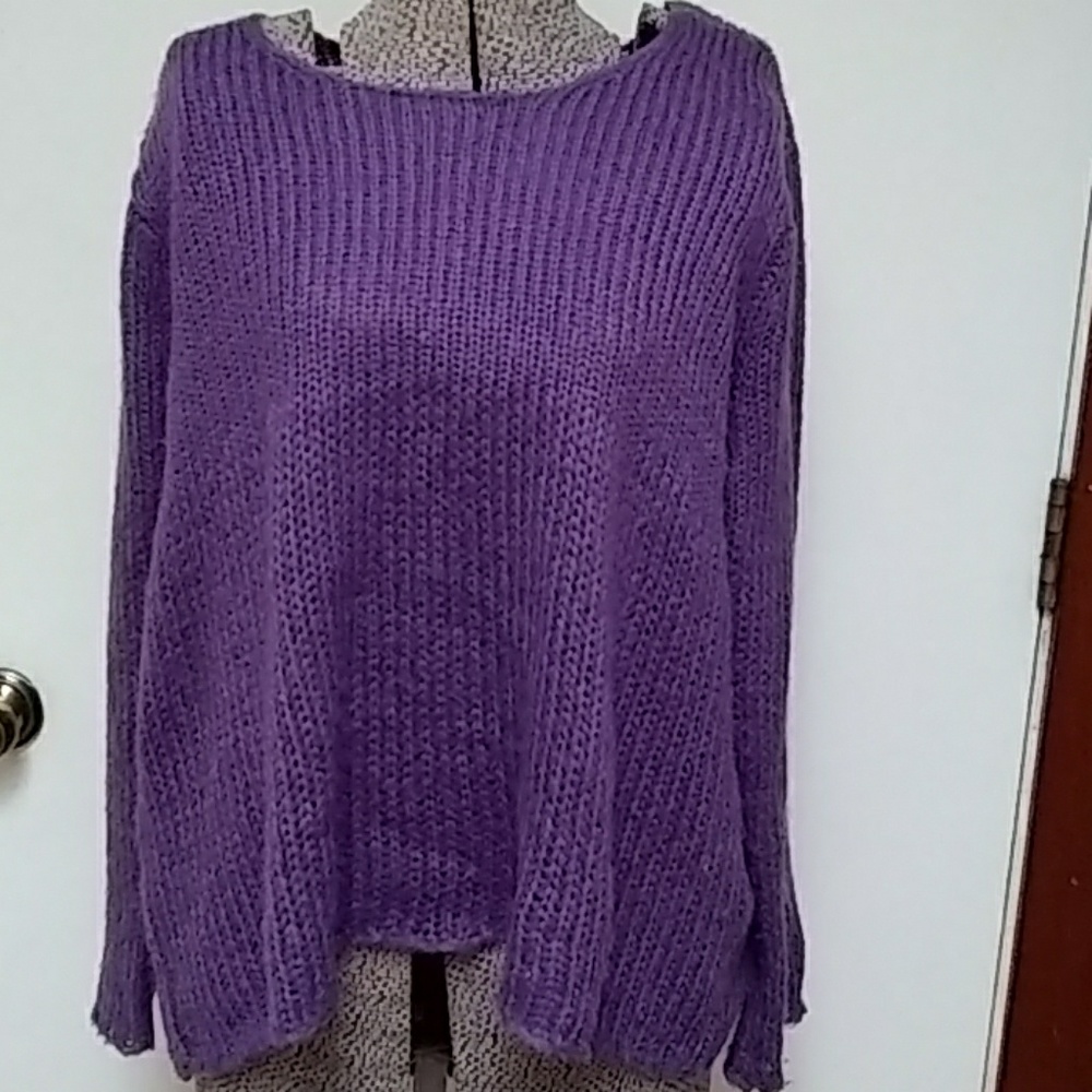 Sahali sweater